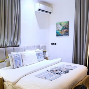 Studio Apartment (Grand)