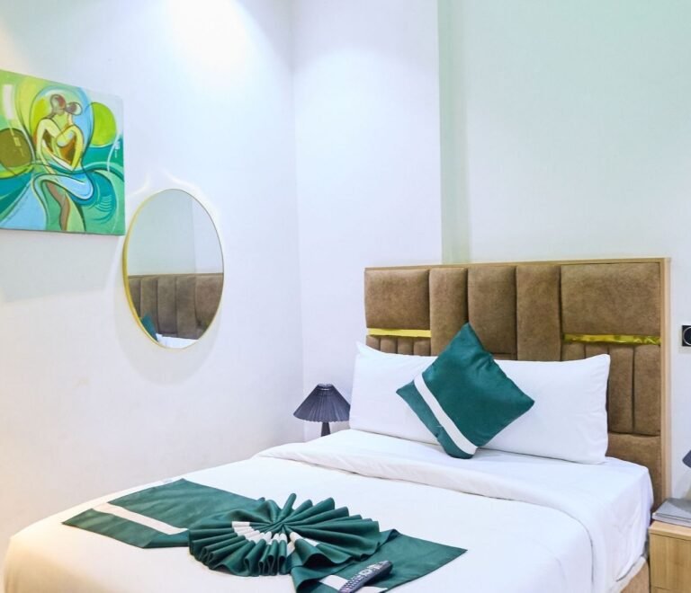 Imperial Lisa Suites