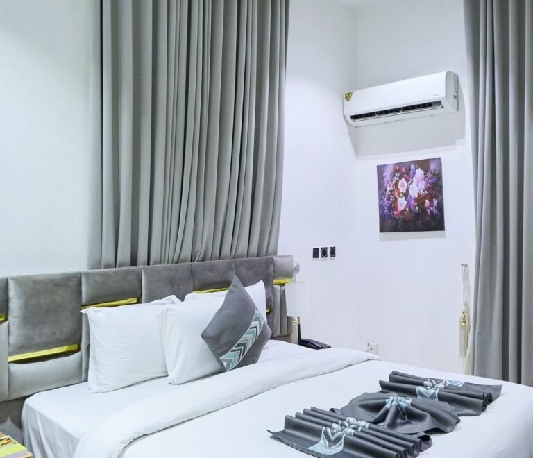 One Bedroom Apartment Lisa Suites